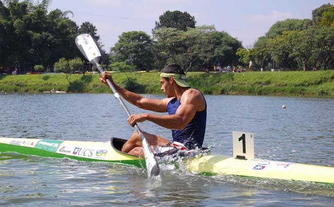 Gilvan Ribeiro Bittencourt remou forte na Alemanha e garantiu vaga para a Final A na Copa do Mundo / Foto: Divulgação